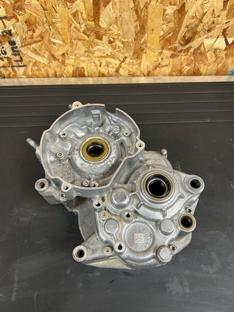 2018 TC65 Crankcase Set OEM Engine Crank Case Cases Husqvarna KTM GasGas SX MC